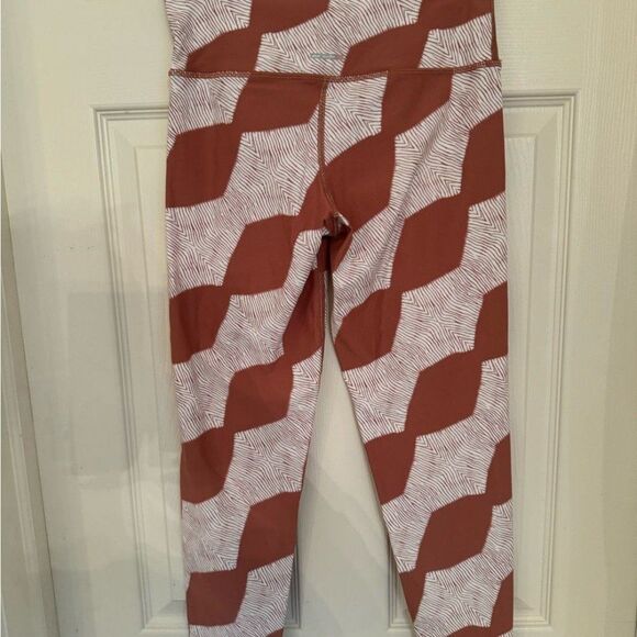 Aerie Brown and White Patterned Leggings - Picture 3 of 5